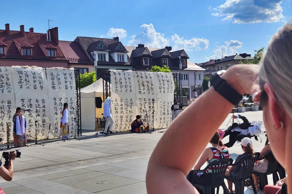 Spektakl koreańskiej grupy na otwarcie ULICA Festival (ZDJĘCIA) - zdjęcie 7