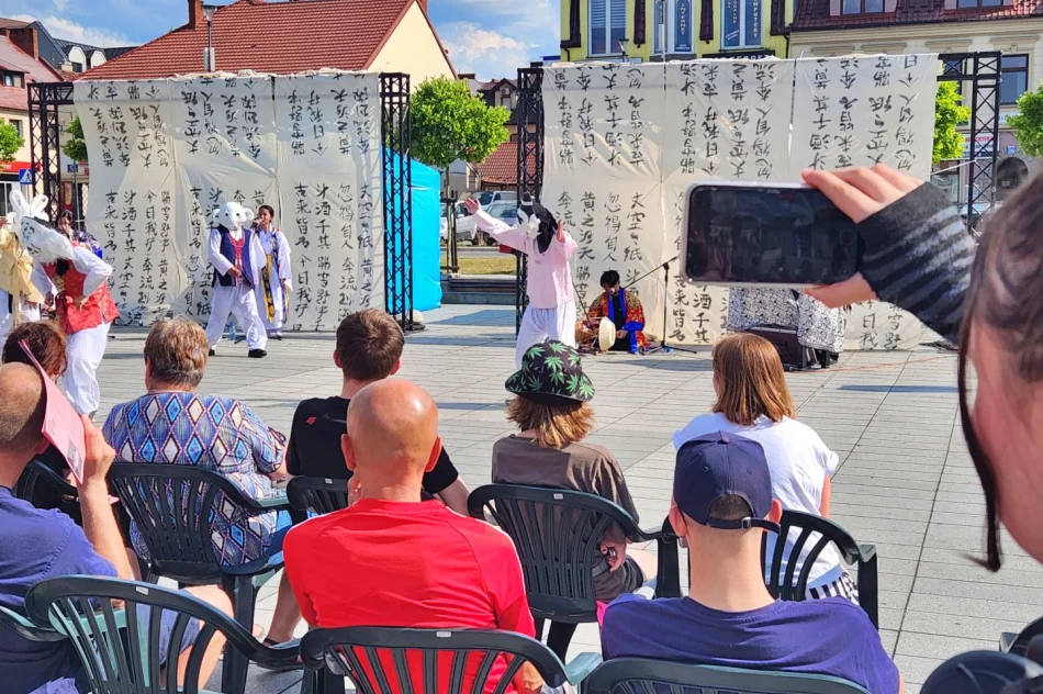Spektakl koreańskiej grupy na otwarcie ULICA Festival (ZDJĘCIA) - zdjęcie 9