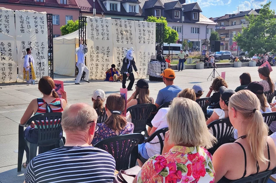 Spektakl koreańskiej grupy na otwarcie ULICA Festival (ZDJĘCIA) - zdjęcie 13