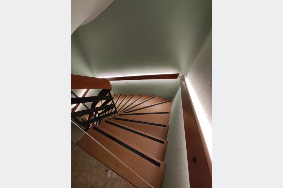 Wykończenia wnętrz - zdjęcie 13