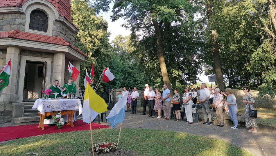 Na Jabłońcu odbyła się tradycyjna lipcowa Msza Święta - zdjęcie 1