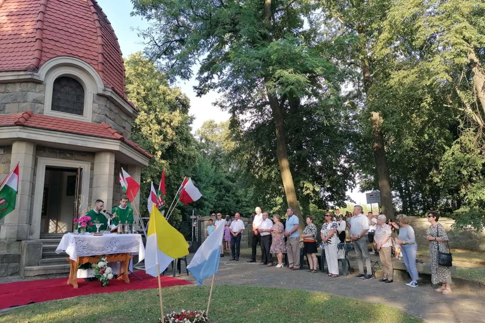 Na Jabłońcu odbyła się tradycyjna lipcowa Msza Święta - zdjęcie 3