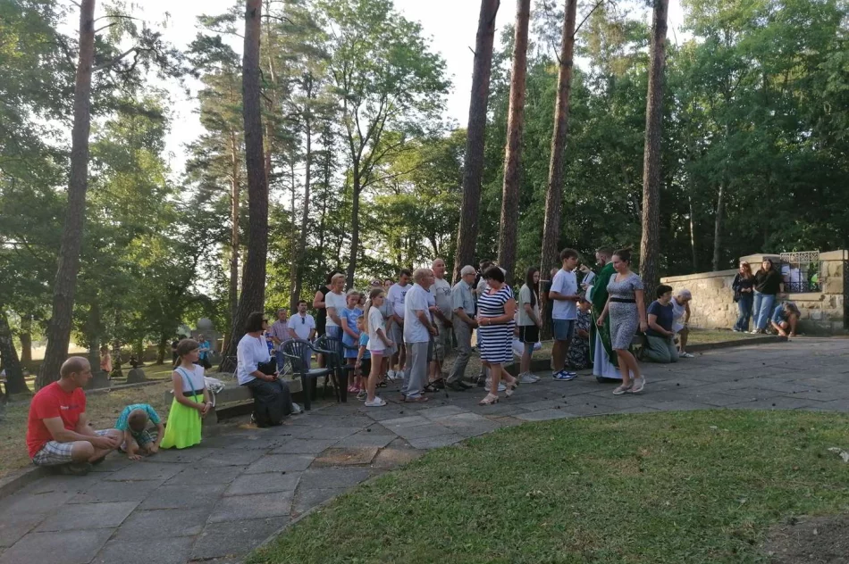 Na Jabłońcu odbyła się tradycyjna lipcowa Msza Święta - zdjęcie 15