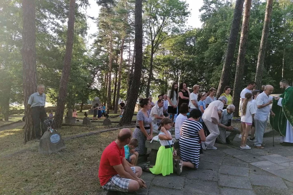 Na Jabłońcu odbyła się tradycyjna lipcowa Msza Święta - zdjęcie 19