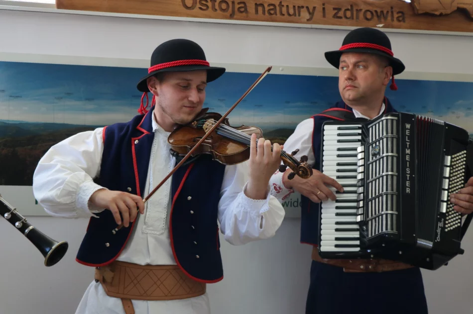 Wystawa poświęcona Józefowi Mrozowskiemu  - zdjęcie 15