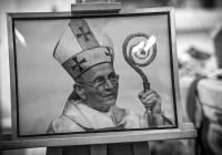 Pogrzeb bp. Władysława Bobowskiego. Duchowny spocznie w rodzinnej miejscowości - zdjęcie główne