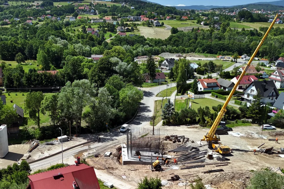 Małopolska zyska nowoczesną kolej dzięki środkom z KPO - zdjęcie 2