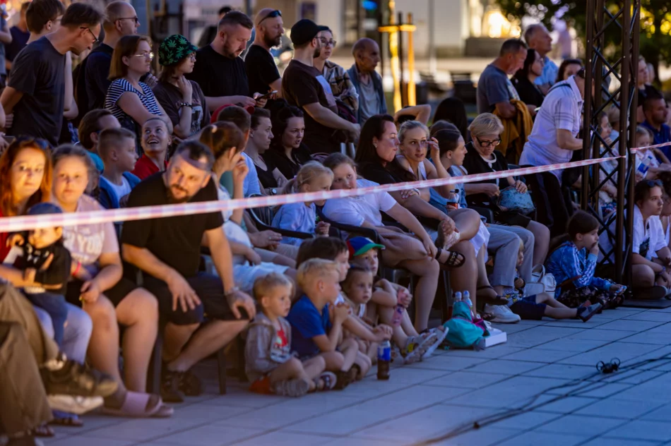 Teatr Ognia Mandragora w ramach 38. ULICA Street Theatre Festival - zdjęcie 18
