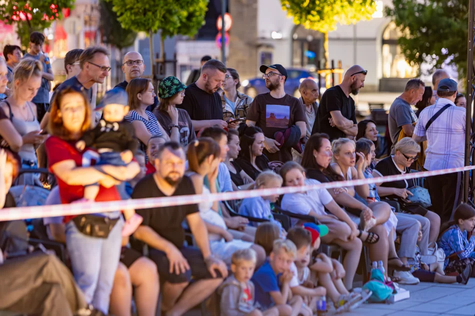 Teatr Ognia Mandragora w ramach 38. ULICA Street Theatre Festival - zdjęcie 20