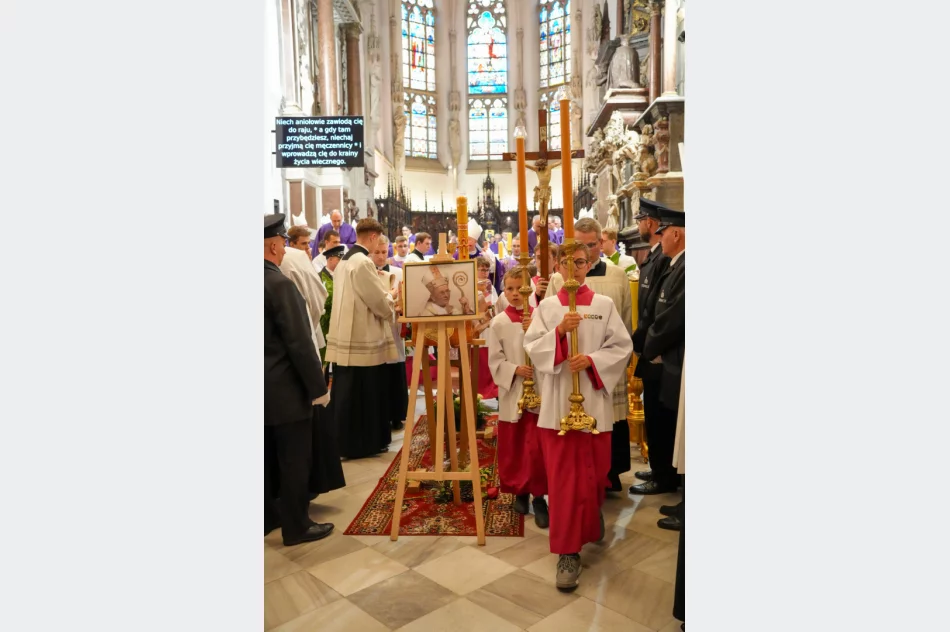 "Dobre czyny idą za nim przed Boży tron" - zdjęcie 18