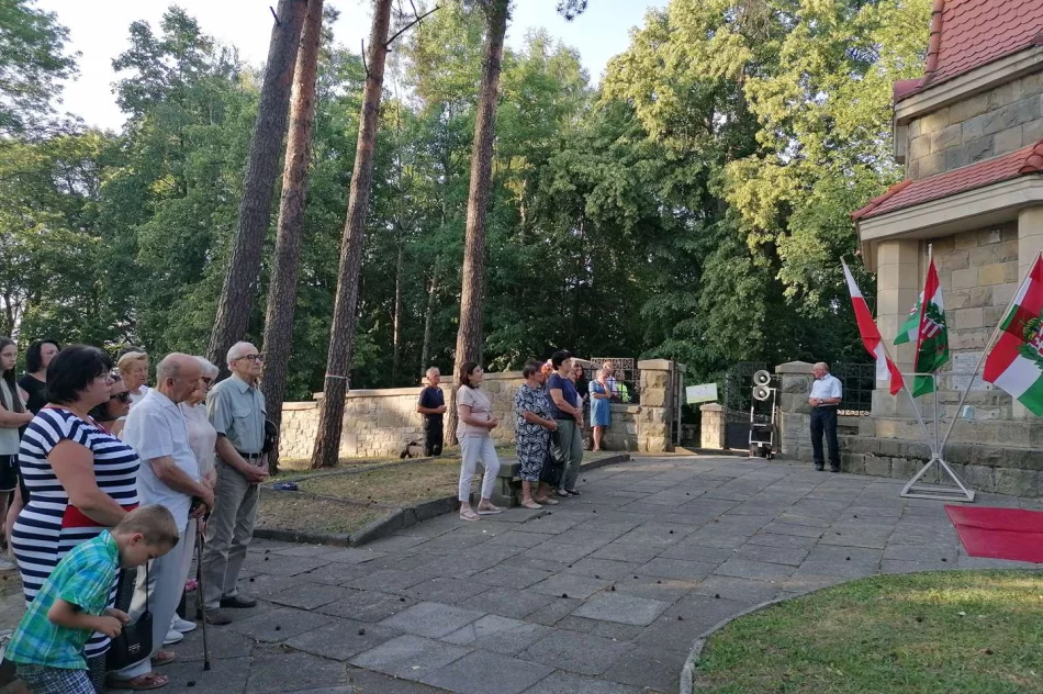 Eucharystia na Jabłońcu odprawiona zgodnie z tradycją - zdjęcie 3