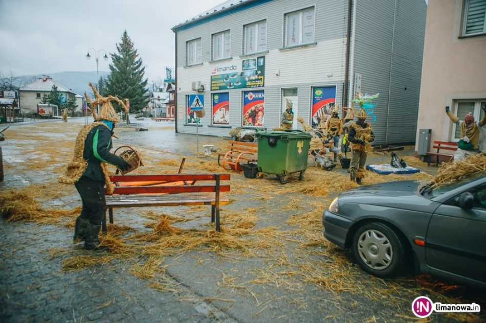 Dziady Śmiguśne w Dobrej 2018 - zdjęcie 7