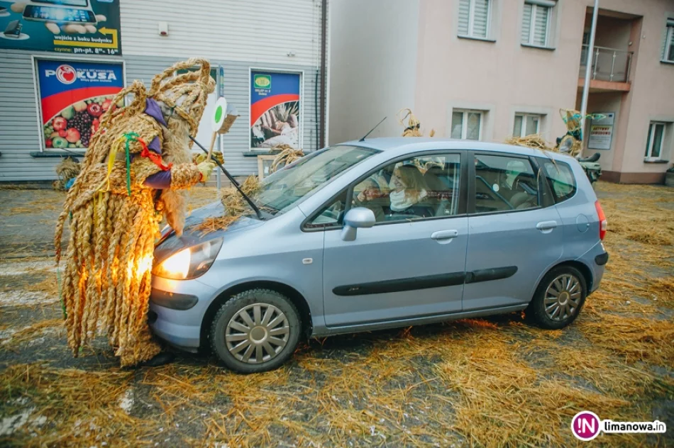Dziady Śmiguśne w Dobrej 2018 - zdjęcie 10