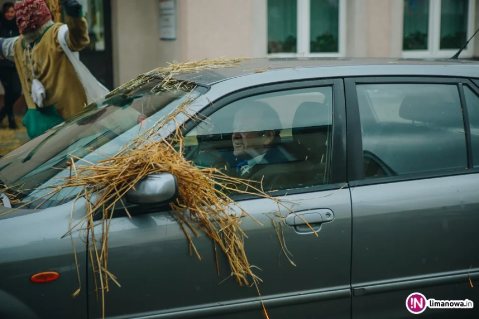 Dziady Śmiguśne w Dobrej 2018 - zdjęcie 16