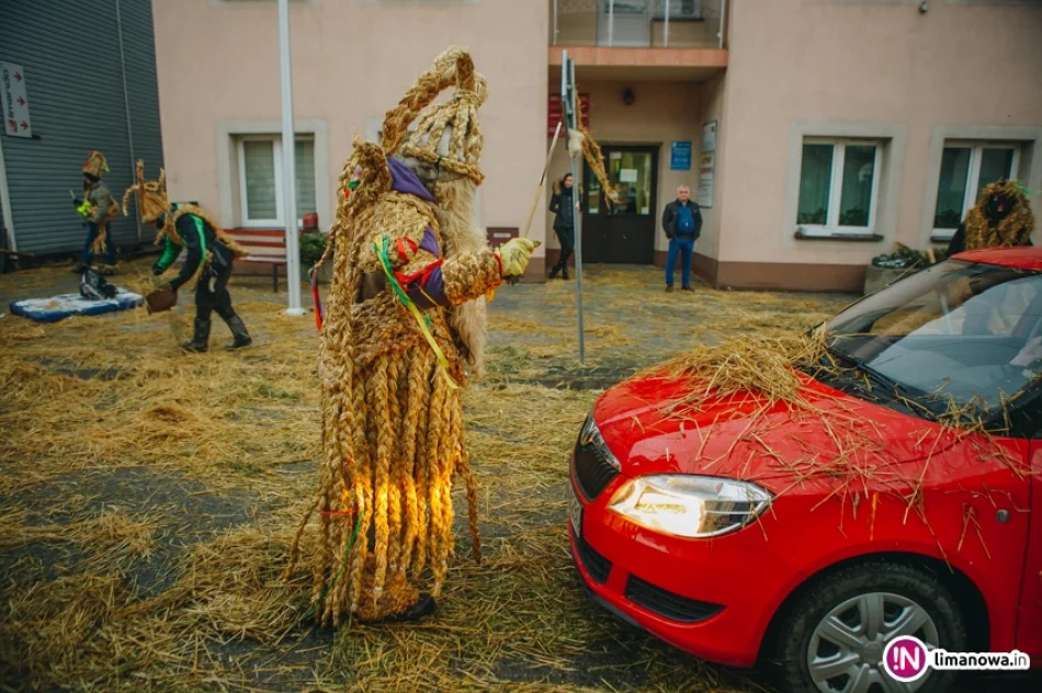 Dziady Śmiguśne w Dobrej 2018 - zdjęcie 18