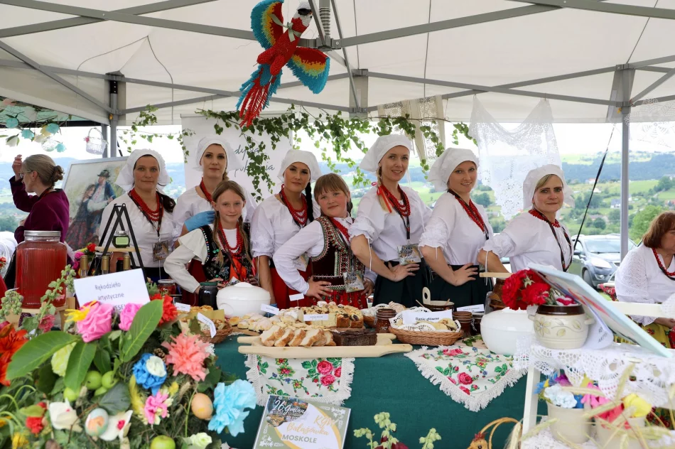 Za nami 26. Gminny Przegląd Kół Gospodyń Wiejskich w Pisarzowej - zdjęcie 19