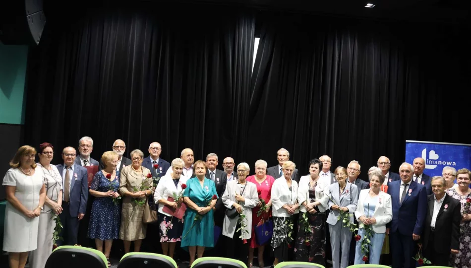 18 par uhonorowanych Medalami Prezydenta RP za Długoletnie Pożycie Małżeńskie - zdjęcie 1