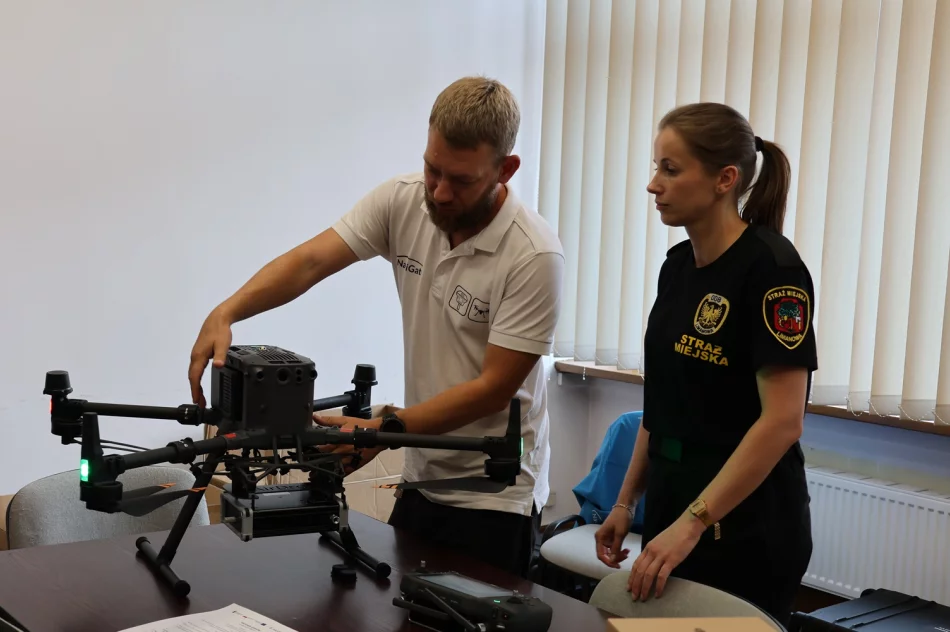 Nowoczesny dron dla Straży Miejskiej w Limanowej w walce o czyste powietrze! - zdjęcie 12
