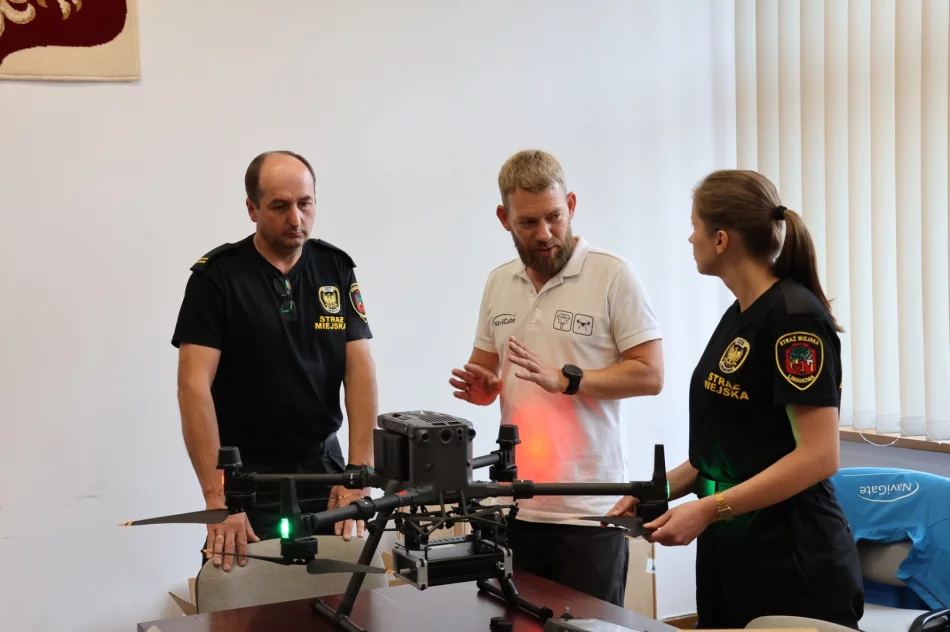 Nowoczesny dron dla Straży Miejskiej w Limanowej w walce o czyste powietrze! - zdjęcie 8