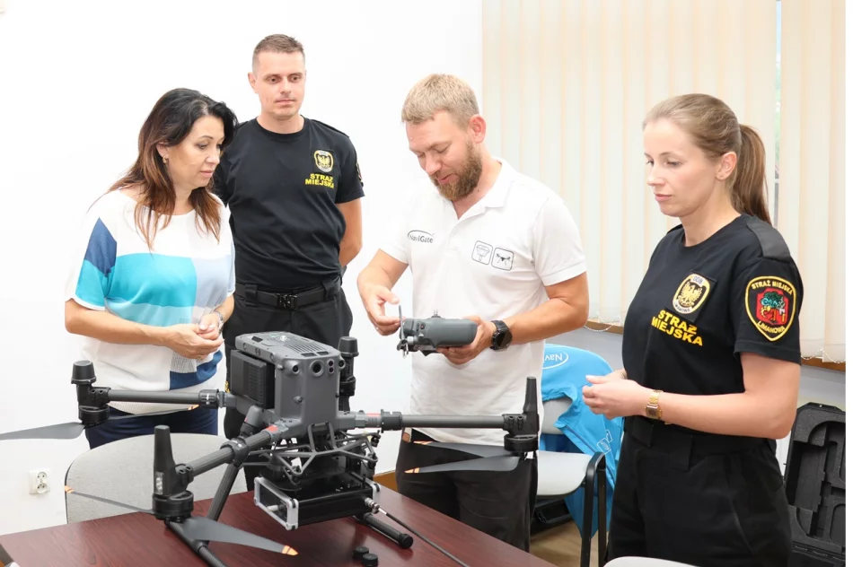Nowoczesny dron dla Straży Miejskiej w Limanowej w walce o czyste powietrze! - zdjęcie 7