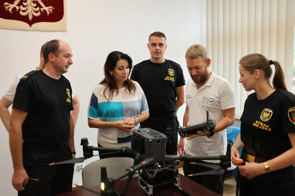Nowoczesny dron dla Straży Miejskiej w Limanowej w walce o czyste powietrze! - zdjęcie 4