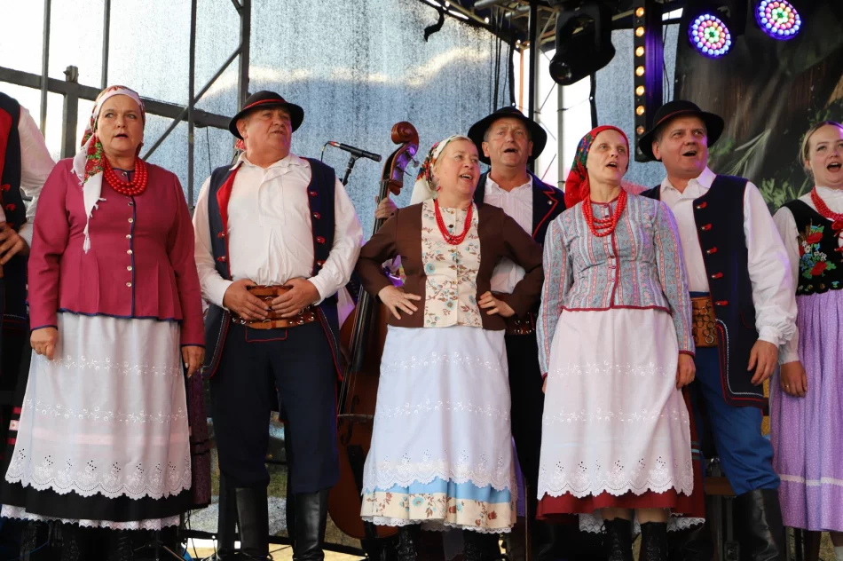KGW zaprezentowały dorobek kulturowy i kulinarny (ZDJĘCIA) - zdjęcie 15