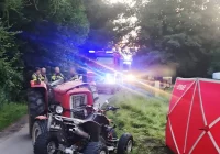 Śmiertelny wypadek: quad zderzył się z ciągnikiem, nie żyje 31-latek - zdjęcie główne
