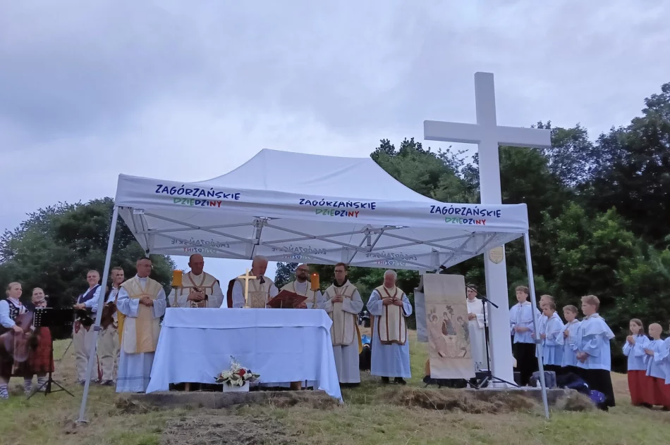 Msza św. na wzgórzu Grunwald odprawiona w rocznicę bitwy - zdjęcie 14