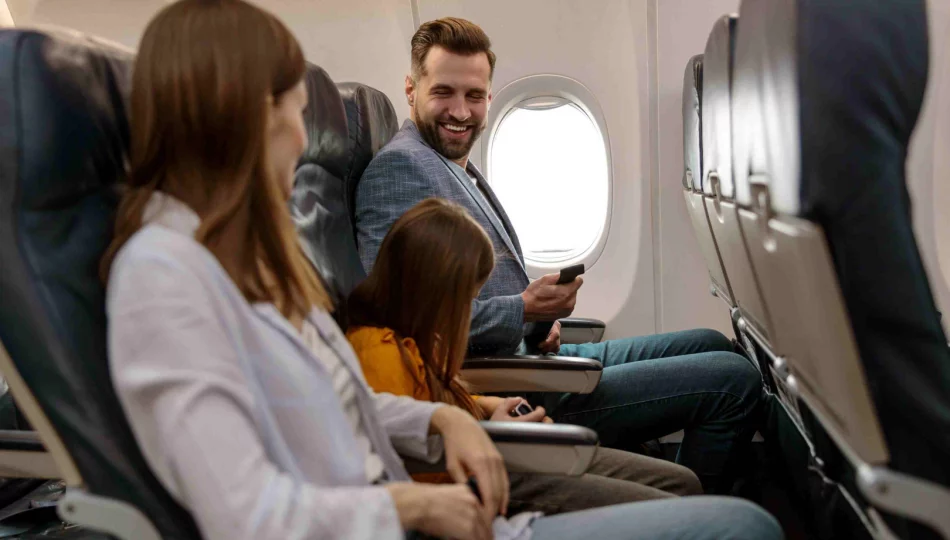 Platforma Fru ma rozwiązanie, dzięki któremu rodziny zapłacą nawet o 500 zł mniej za lot w sierpniu - zdjęcie 1