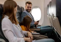 Platforma Fru ma rozwiązanie, dzięki któremu rodziny zapłacą nawet o 500 zł mniej za lot w sierpniu - zdjęcie główne