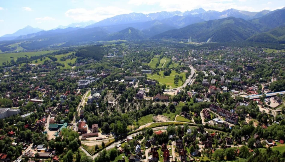 Turyści zapłacą za parkowanie także w weekendy i święta - zdjęcie 1