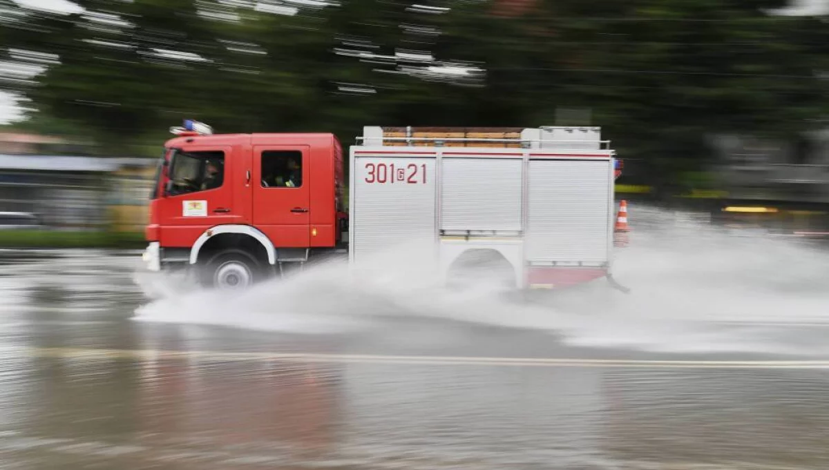 PSP: 480 interwencji związanych z intensywnymi opadami deszczu i burzami