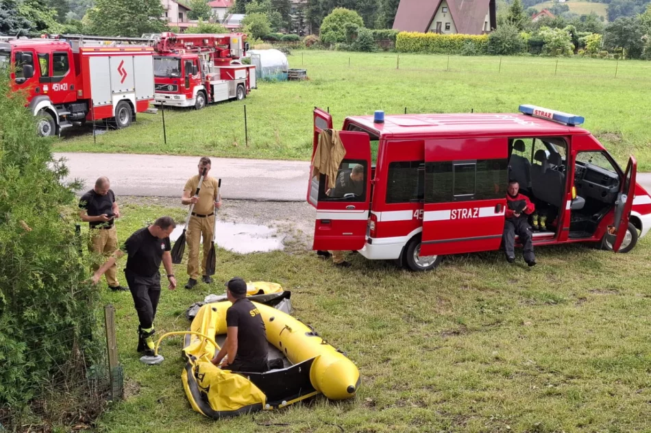 Strażacy doskonalili techniki ratownictwa wodnego (ZDJĘCIA) - zdjęcie 16