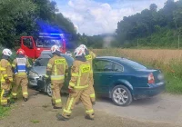 Zderzenie dwóch aut - kierujący ukarani mandatami - zdjęcie główne