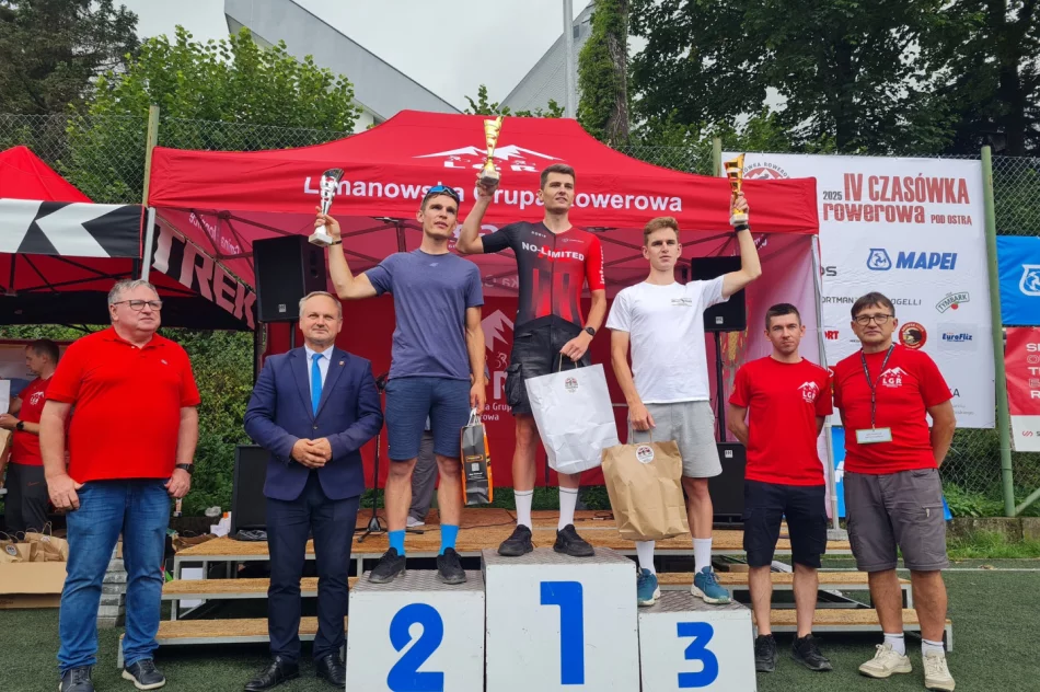 “Rowerowa czasówka” rozegrana mimo deszczu - zdjęcie 9