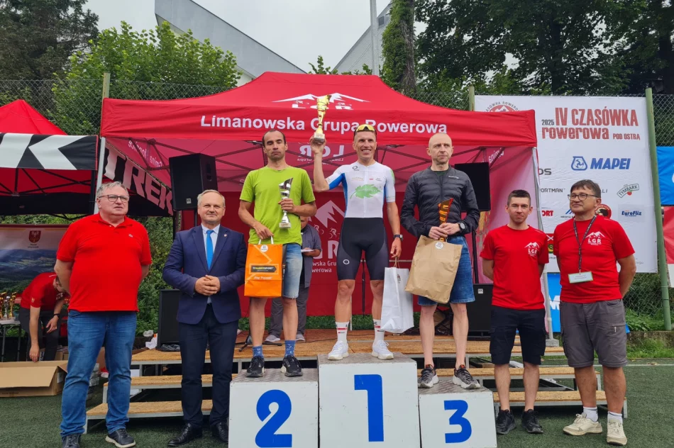 “Rowerowa czasówka” rozegrana mimo deszczu - zdjęcie 10