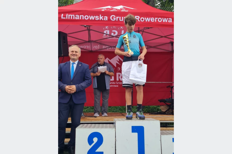 “Rowerowa czasówka” rozegrana mimo deszczu - zdjęcie 15