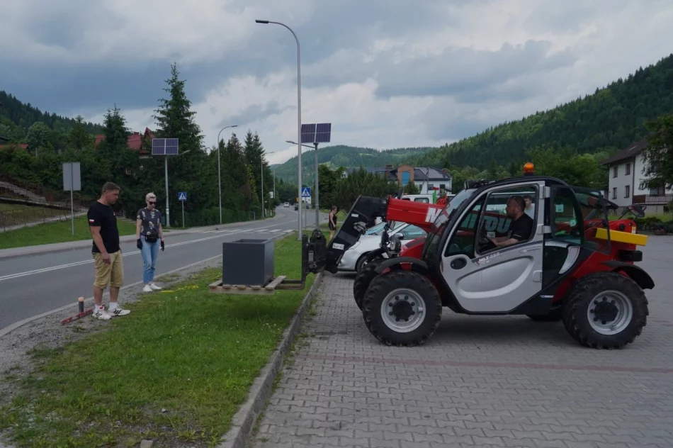 Mieszkańcy wzięli się za poprawę estetyki - zdjęcie 18