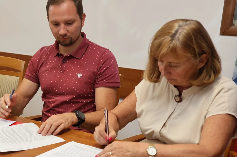 Nowy plac zabaw dla Żłobka Miejskiego nr 1 dzięki programowi „Aktywne Place Zabaw” - zdjęcie 6