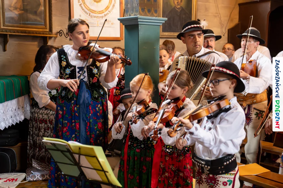 Mimo deszczu regionalna Eucharystia przyciągnęła wiernych (ZDJĘCIA) - zdjęcie 8