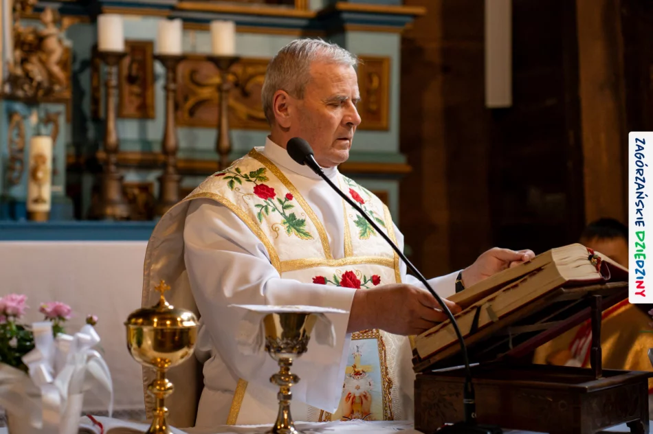 Mimo deszczu regionalna Eucharystia przyciągnęła wiernych (ZDJĘCIA) - zdjęcie 17