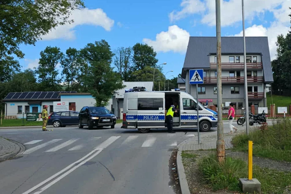 Zderzenie samochodu i motocykla na DK 28 - zdjęcie 4