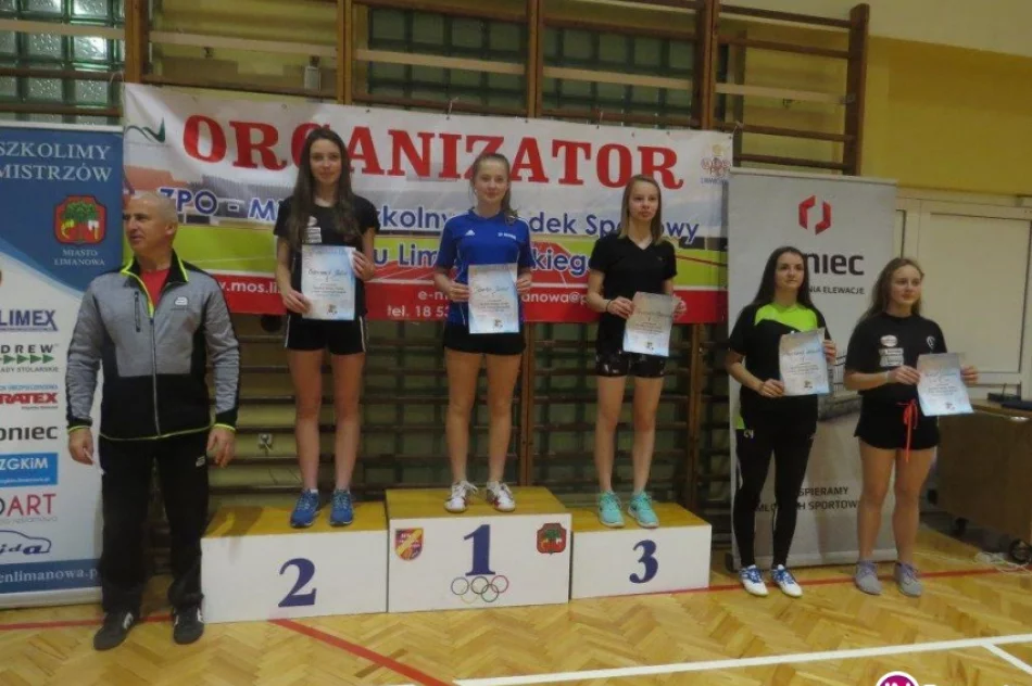 Rozegrano Powiatowe Igrzyska Młodzieży Szkolnej w tenisie stołowym indywidualnym - zdjęcie 2