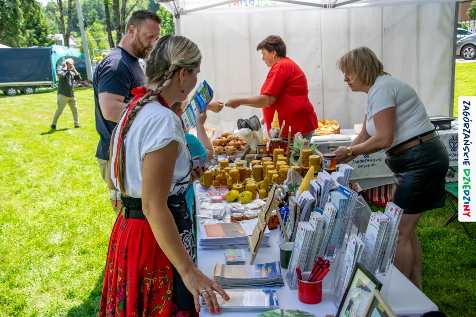 Na Ludowej Biesiadzie Rodzinnej (ZDJĘCIA) - zdjęcie 13