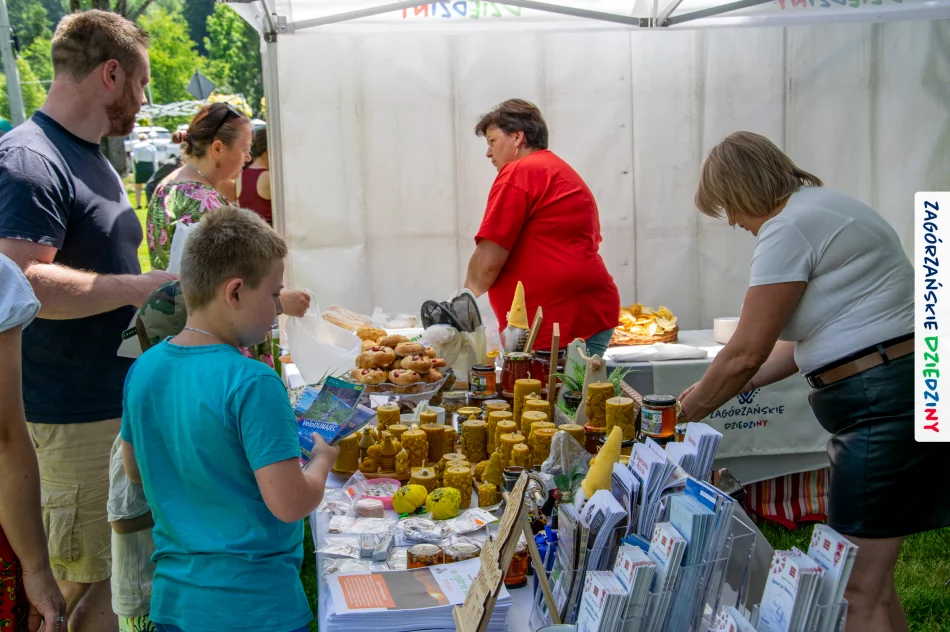 Na Ludowej Biesiadzie Rodzinnej (ZDJĘCIA) - zdjęcie 14