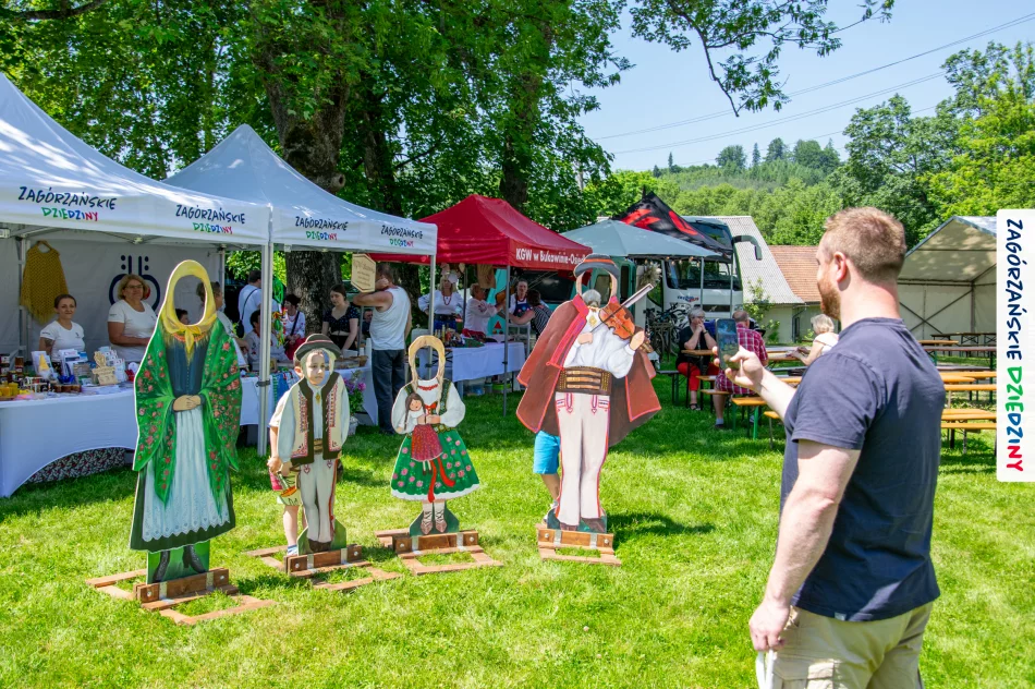 Na Ludowej Biesiadzie Rodzinnej (ZDJĘCIA) - zdjęcie 20