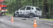 Pożar samochodu - pojazd spłonął - zdjęcie 5