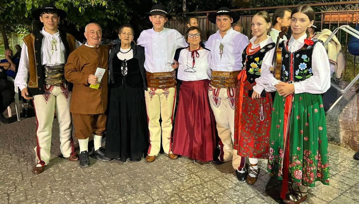 „Słopniczanie” na międzynarodowym festiwalu folkloru we Włoszech/fot.: UG Słopnice