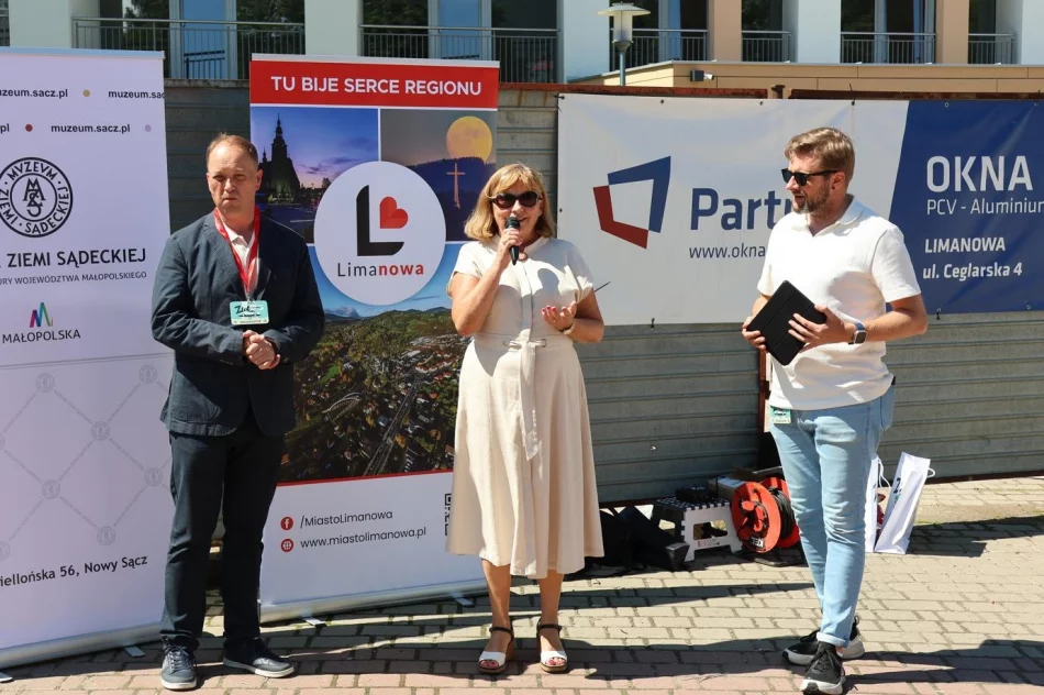 Zabytkowe pojazdy na ulicach Limanowszczyzny (ZDJĘCIA) - zdjęcie 11