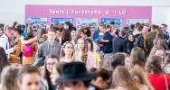 Tłumy na dorocznych targach edukacyjnych (zdjęcia i wideo) - zdjęcie 2